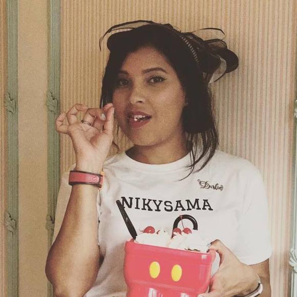 Meet your Posher, Niky - Picture 1 of 1